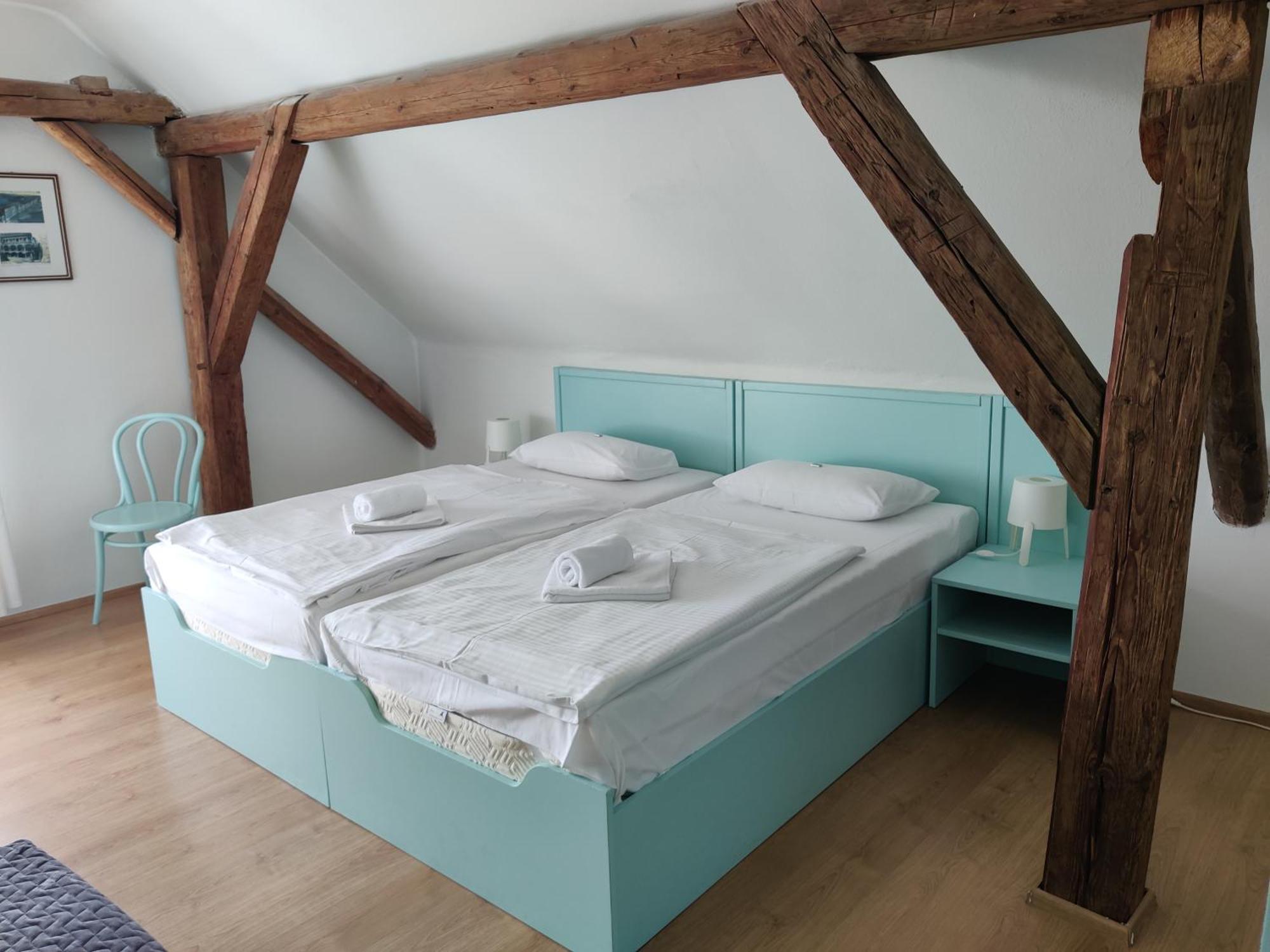 Hotel Celerin Telcz Zewnętrze zdjęcie