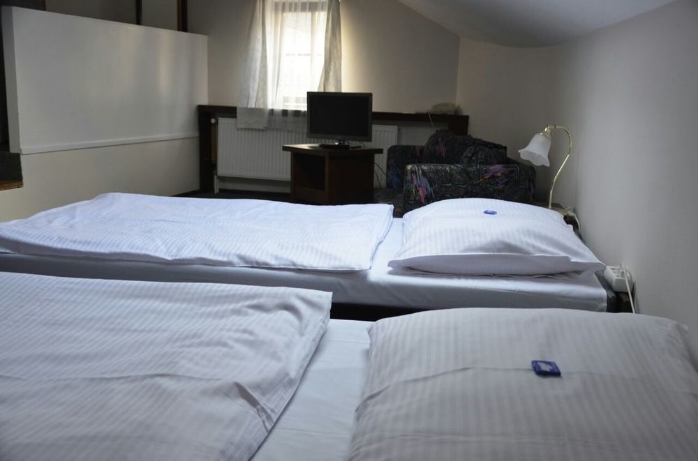 Hotel Celerin Telcz Zewnętrze zdjęcie